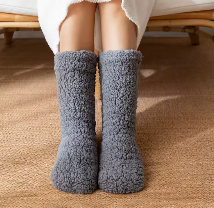 Kuschelige Damen Winter Thermosocken mit Samtfutter – Verdickte, Rutschfeste Kuschelsocken für Zuhause