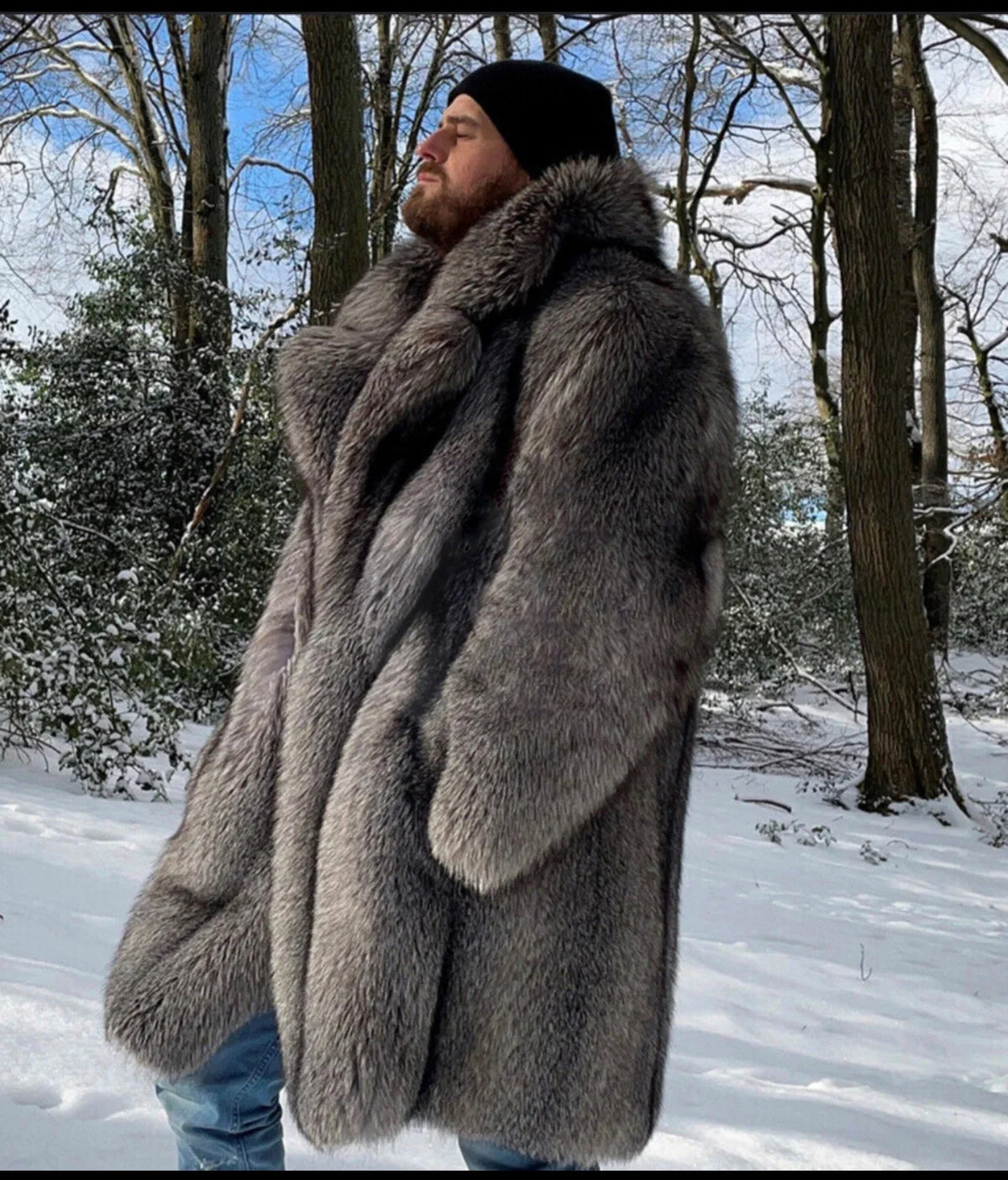 Alpine Eleganz | Pelzmantel mit Dramatischem Longline-Schnitt | Glamouröser Look für Winterabende 8