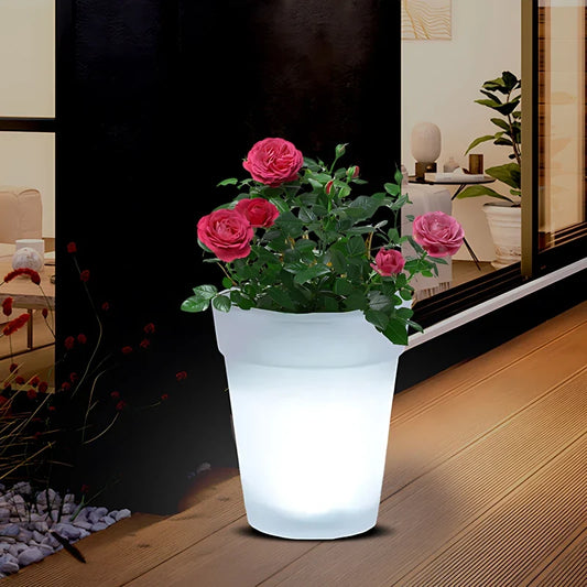 Beleuchteter Gartenblumentopf | Solar LED Pflanzkübel mit IP65 Wetterschutz | Stimmungsvolle Beleuchtung für Außenbereiche 1