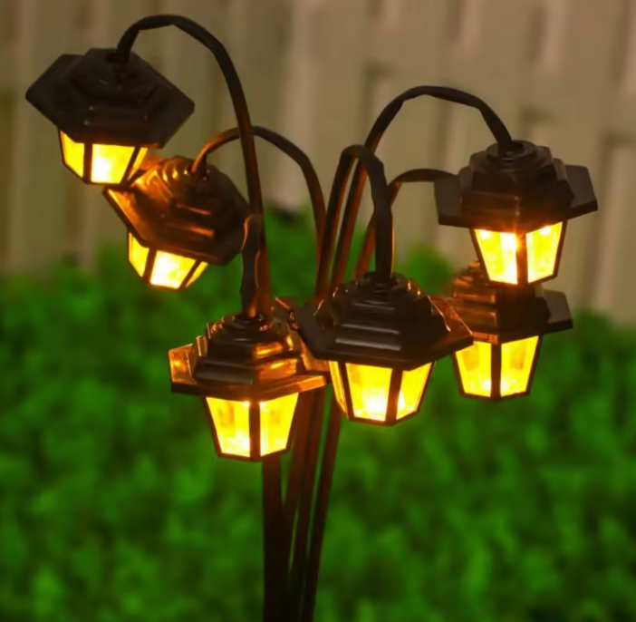 Solar Retro Laterne – Dekorative LED Gartenleuchte im Straßenlampen-Design