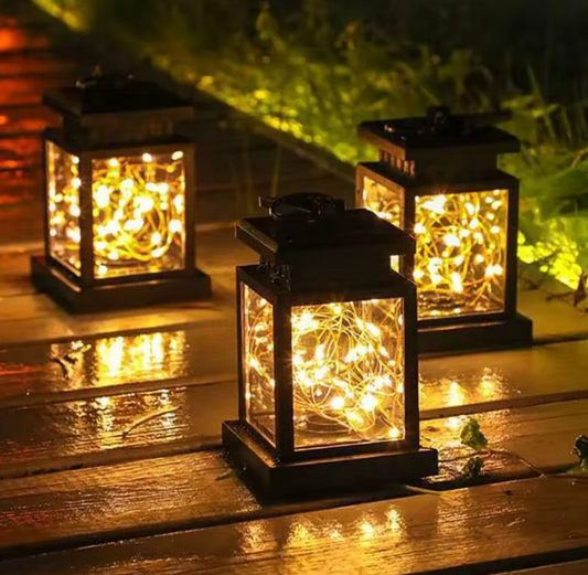 Solar LED Außenlaterne mit Kerzenlicht Effekt – Dekorative Boden- & Hängelaterne für Garten und Terrasse