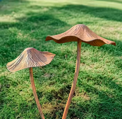 Retro Garten-Pilzdekoration aus Metall – Rostoptik Bodenfigur für Rasen & Außenbereich