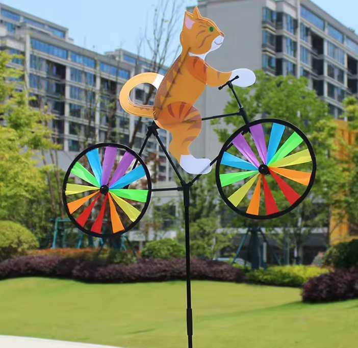 Tier Fahrrad Windrad Gartenfigur – 3D Cartoon Windmühle aus Harz & Metall für Garten und Hof