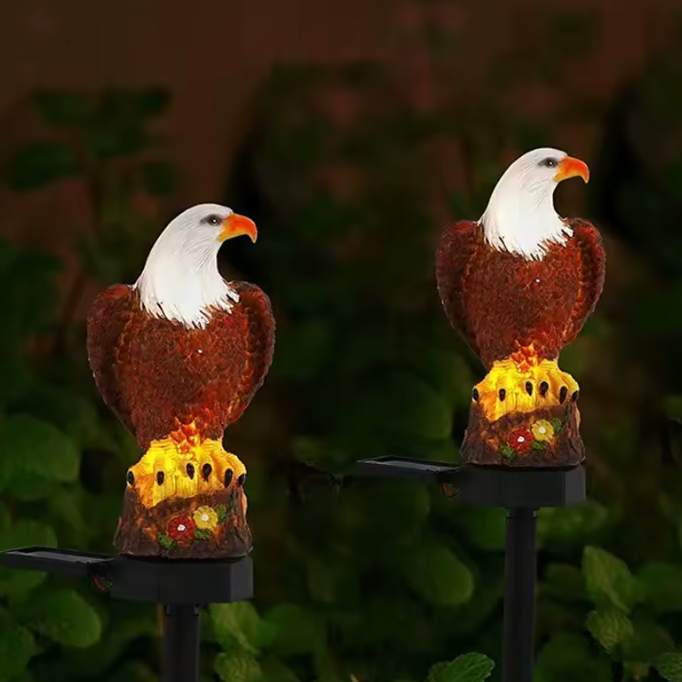 Solarharz Adler Gartenlampe – LED-Bodenleuchte für Rasen, Terrasse & Außenbereich