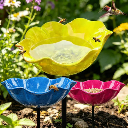 Blütenförmige Vogelfutterstation für Garten mit Wasserstelle | Attraktive Dekoration für Vögel und Bestäuber 6