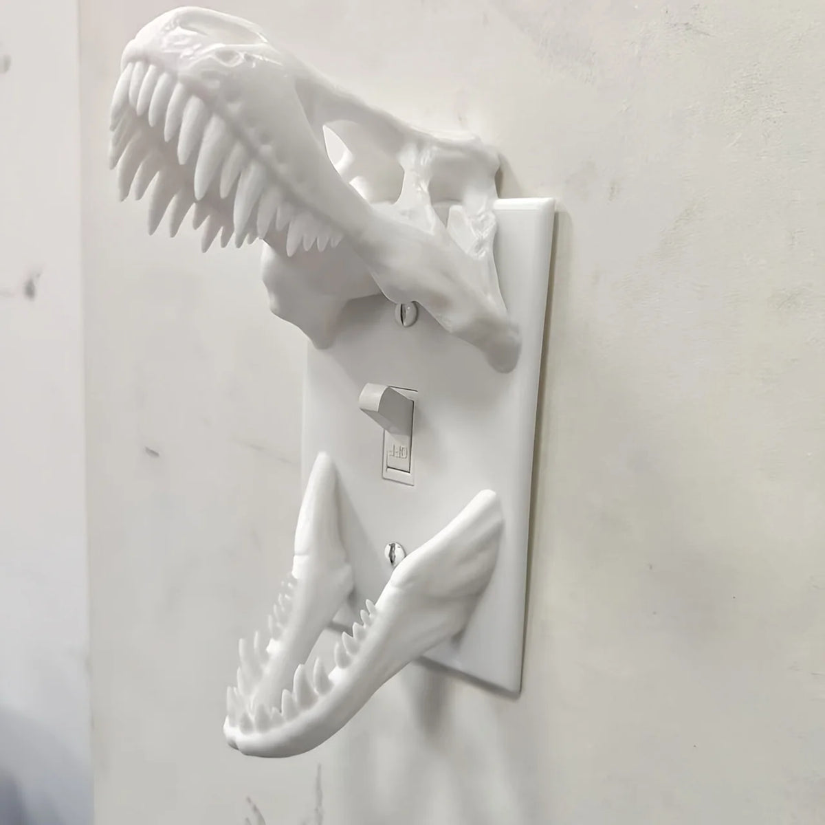 Dinosaurier Dekor | T-Rex Schädel Schalterabdeckung mit 3D-Design | Einzigartiges Wohnaccessoire für Dinosaurier-Fans 2