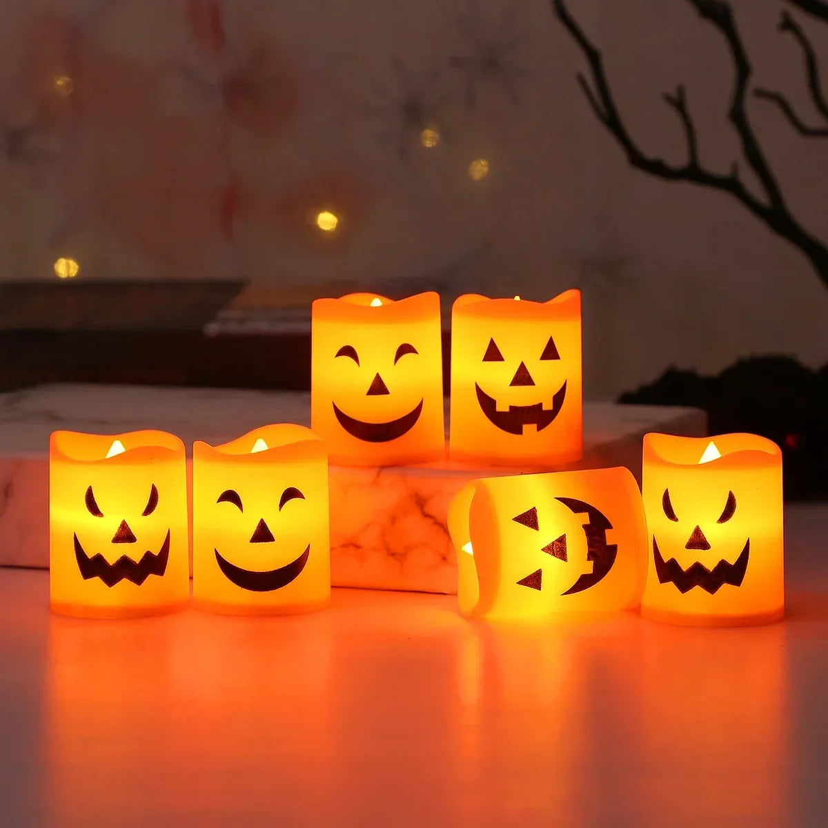 Halloween-Dekoration | LED-Kerzen-Set mit Kürbisgesichtern | Flammenlos für Gruselige Atmosphäre 3