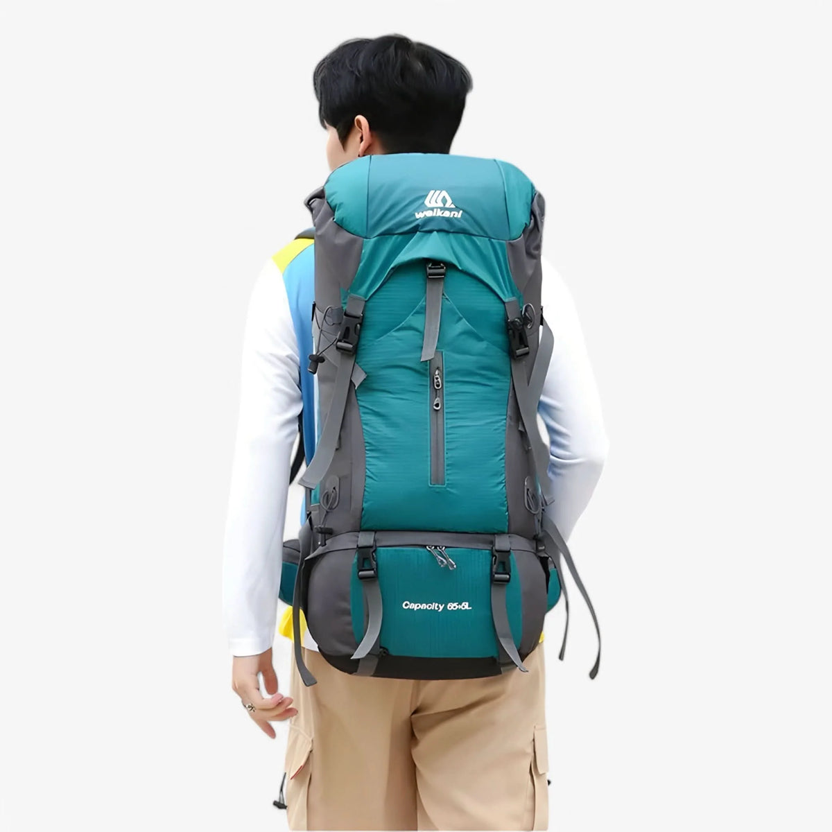 Outdoor Essentials | 70-Liter Wanderrucksack mit Wasserabweisender Regenhülle | Ergonomisches Design für Komfort 2