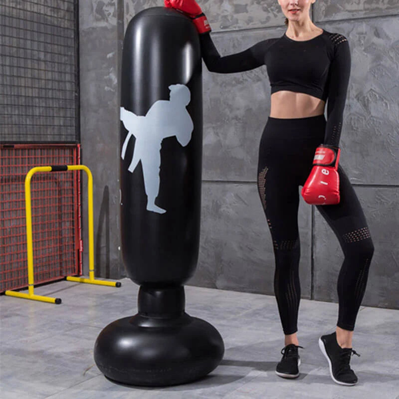 PowerStrike | Freistehender Boxsack mit aufblasbarem Design für Kraft und Ausdauer 4