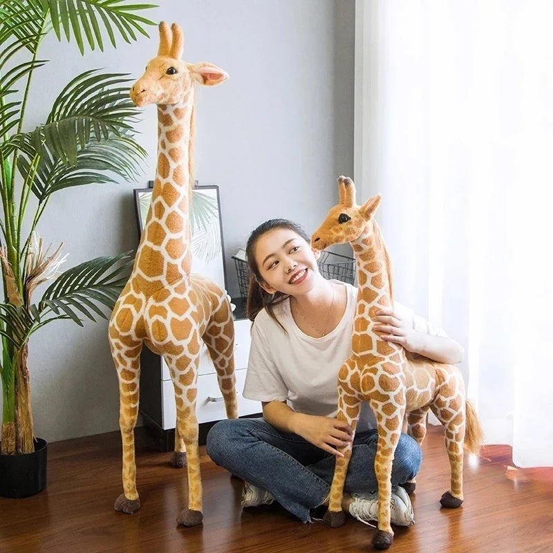 Safari-Giraffe | Plüsch Stofftier mit Lebensechten Details | Kuscheliger Begleiter für Abenteuer im Kinderzimmer 1
